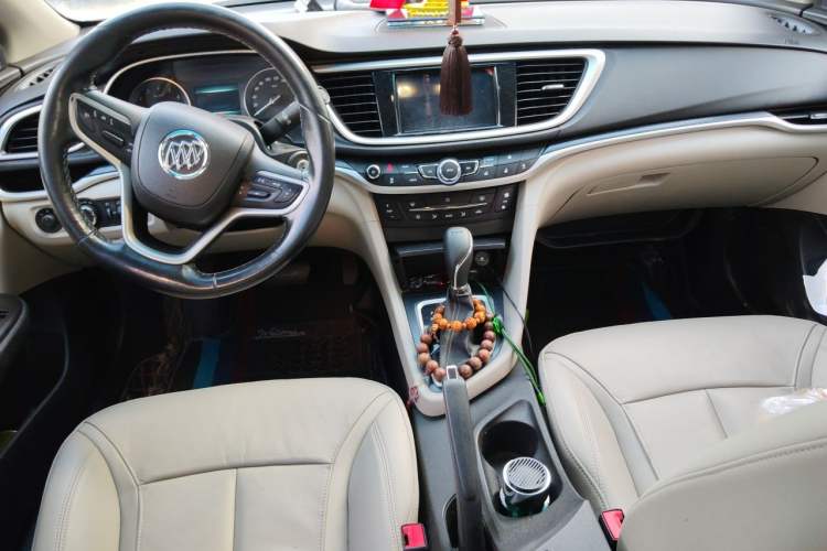 Used Buick GT 2019 15T Dual-Clutch Connected Elite Version China V Standard Center Console