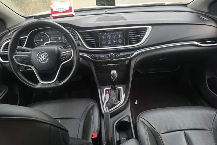 Used Buick GT 2019 18T Automatic Connected Elite Model China VI Standard Center Console