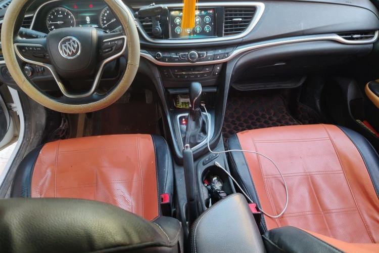 Used Buick GT 2019 18T Automatic Connected Flagship Version China VI Standard Center Console
