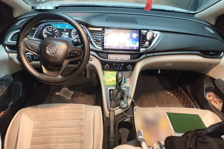 Used Buick GT 2019 15T Dual-Clutch Advanced Version China VI Standard Center Console