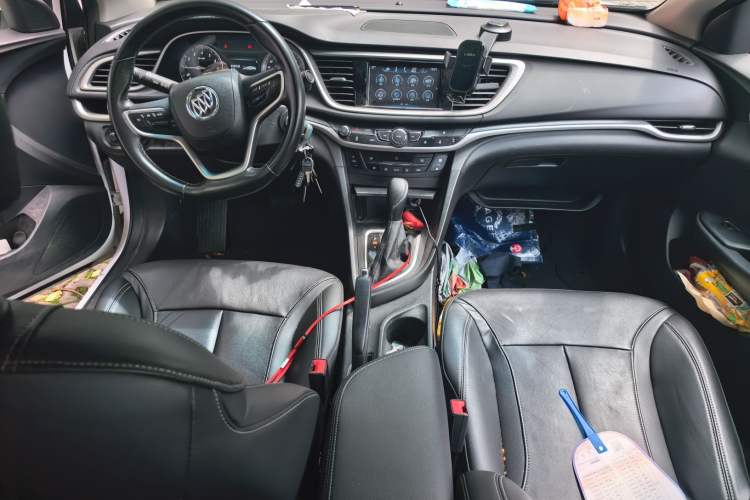 Used Buick GT 2019 18T Automatic Connected Elite Model China VI Standard Center Console