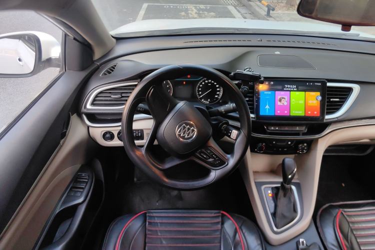 Used Buick GT 2019 15T Dual-Clutch Advanced Version China VI Standard Center Console