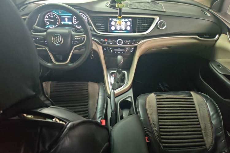 Used Buick GT 2019 15T Dual-Clutch Connected Elite Version China V Standard Center Console