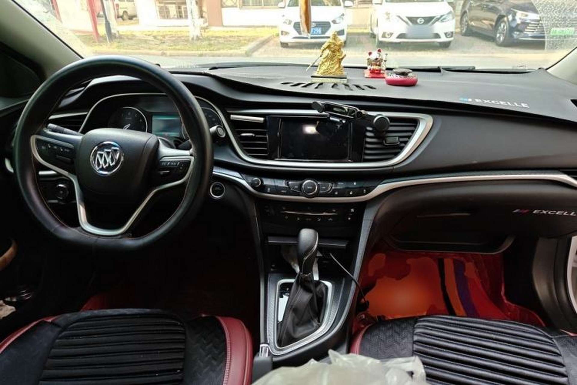 Used Buick GT 2019 18T Automatic Connected Flagship Version China VI Standard Center Console