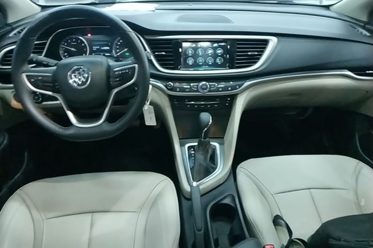 Used Buick GT 2019 15T Dual-Clutch Connected Elite Model China VI Center Console