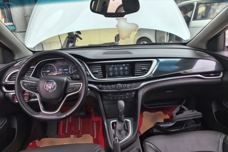 Used Buick GT 2019 18T Automatic Connected Elite Model China VI Standard Center Console