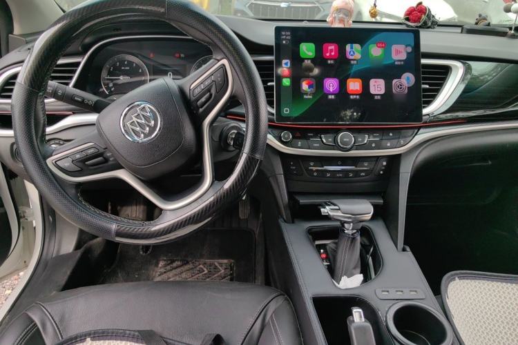 Used Buick GT 2019 18T Automatic Connected Elite Model China VI Standard Center Console
