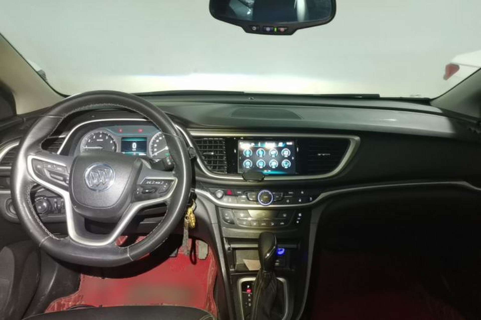 Used Buick GT 2019 18T Automatic Connected Elite Model China VI Standard Center Console