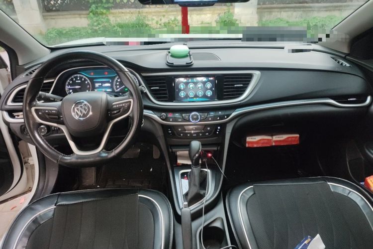 Used Buick GT 2019 18T Automatic Connected Elite Model China V Standard Center Console