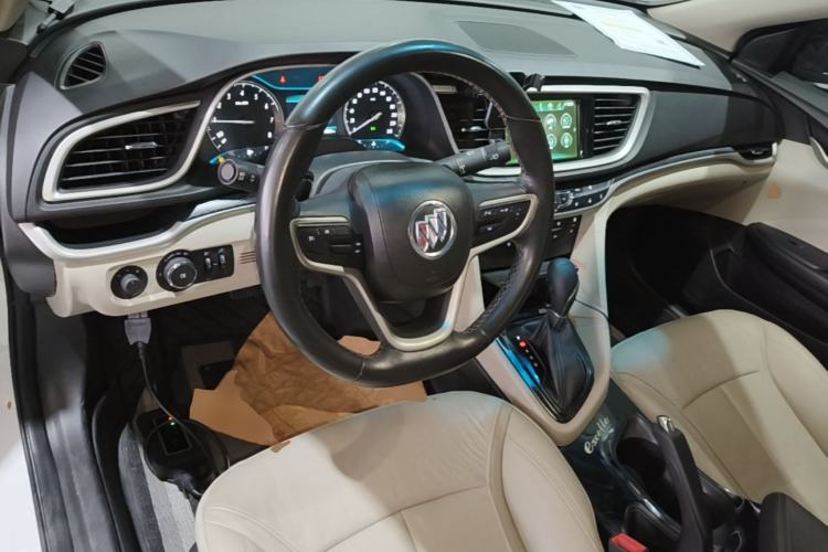 Used Buick GT 2019 15T Dual-Clutch Connected Elite Version China V Standard Center Console
