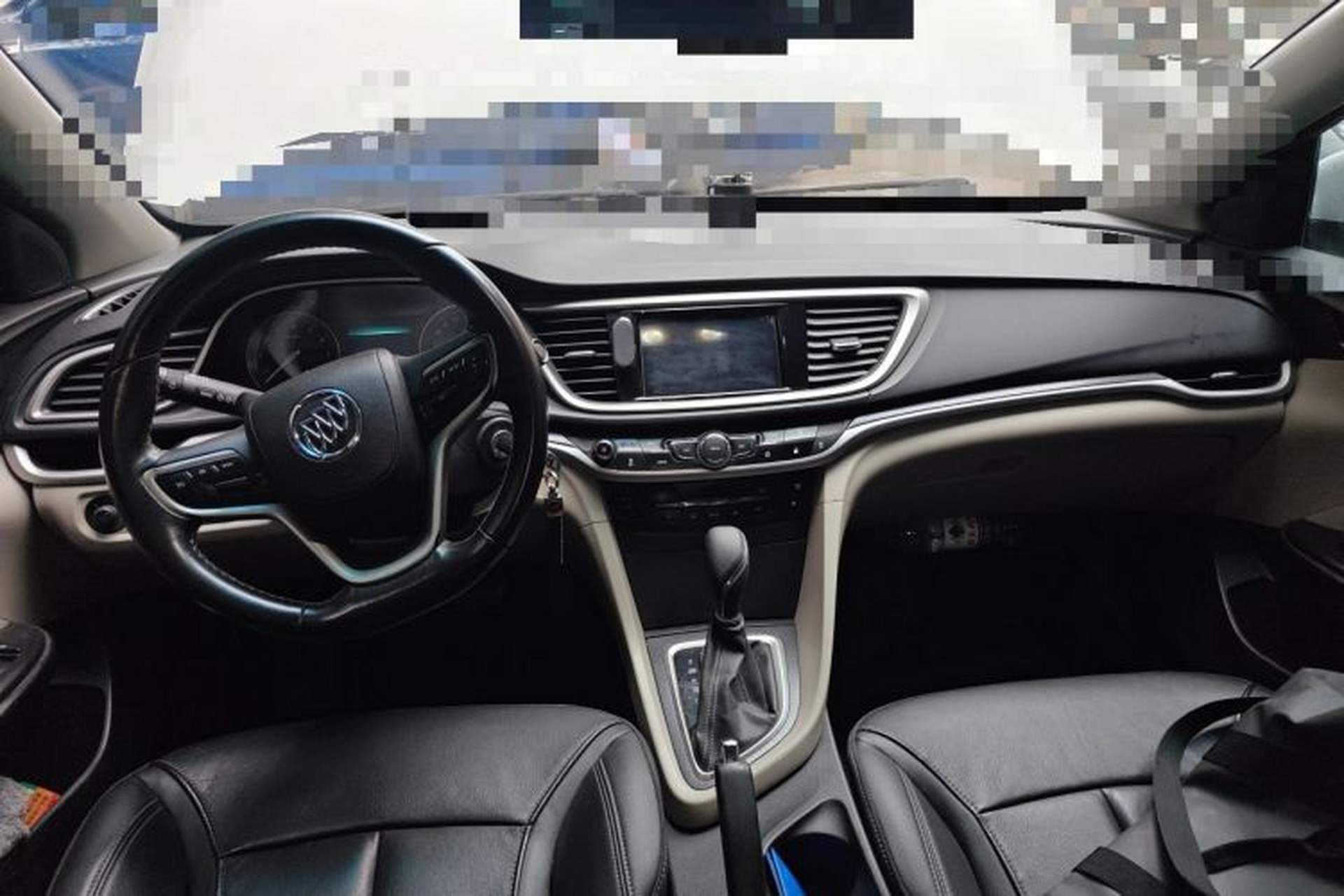 Used Buick GT 2019 18T Automatic Connected Elite Model China VI Standard Center Console