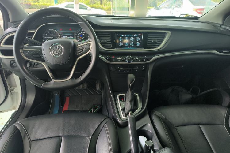Used Buick GT 2019 18T Automatic Connected Elite Model China V Standard Center Console