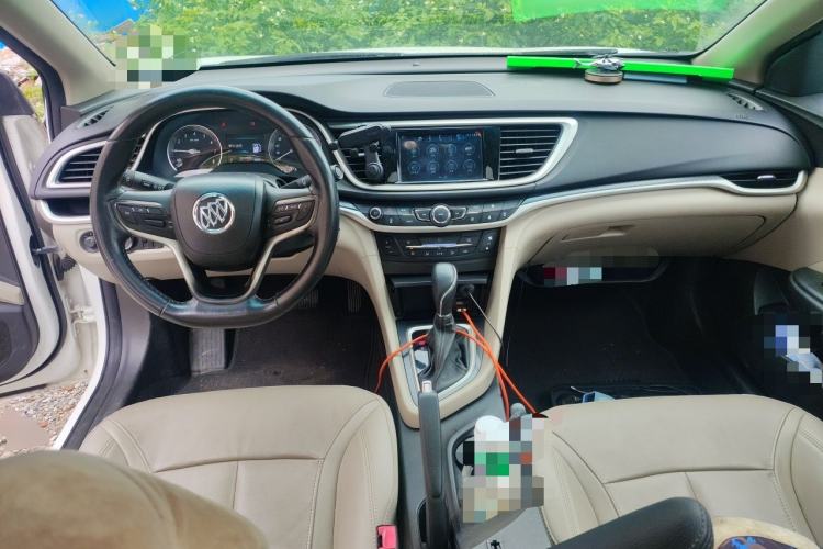 Used Buick GT 2019 15T Dual-Clutch Connected Elite Version China V Standard Center Console