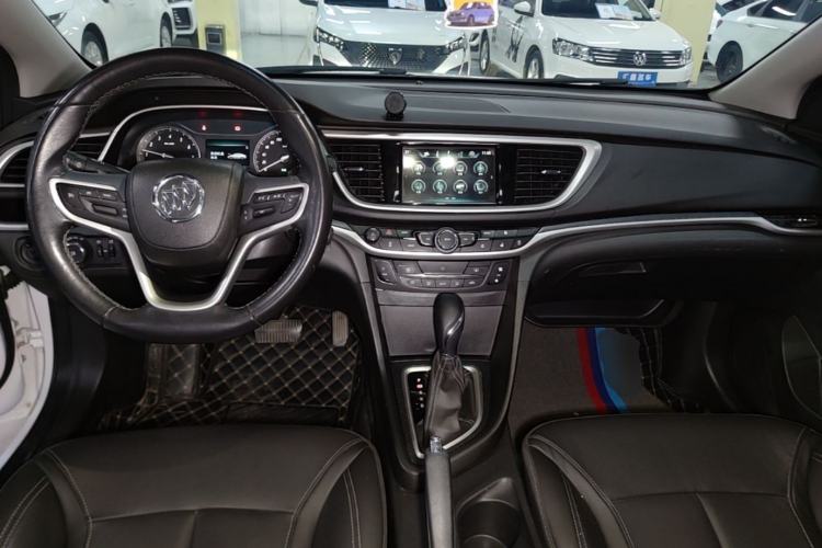 Used Buick GT 2019 18T Automatic Connected Elite Model China VI Standard Center Console
