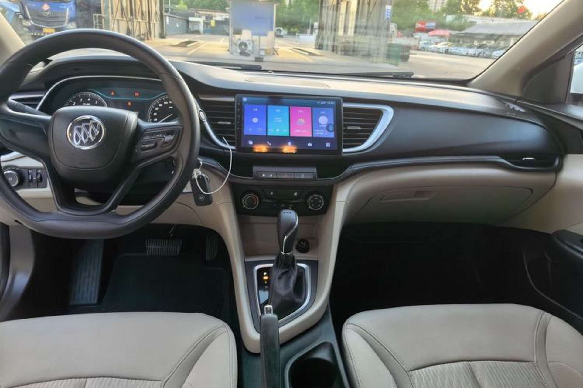Used Buick GT 2019 15T Dual-Clutch Advanced Version China VI Standard Center Console
