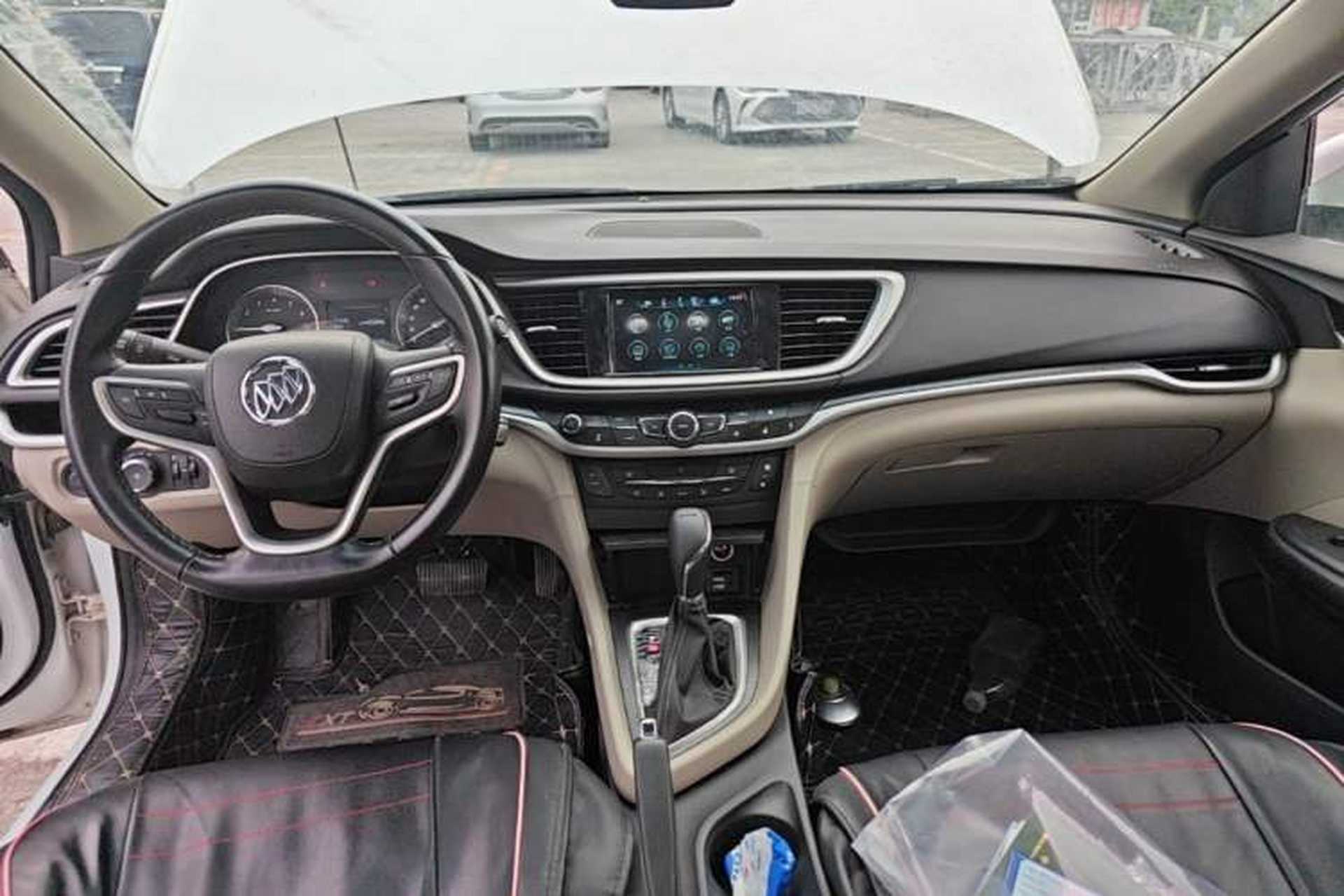 Used Buick GT 2019 15T Dual-Clutch Connected Elite Version China V Standard Center Console