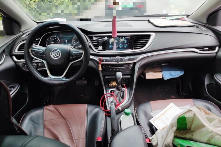 Used Buick GT 2019 18T Automatic Connected Elite Model China VI Standard Center Console