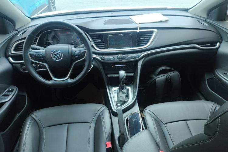 Used Buick GT 2019 18T Automatic Connected Elite Model China VI Standard Center Console