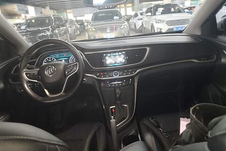 Used Buick GT 2019 18T Automatic Connected Elite Model China V Standard Center Console