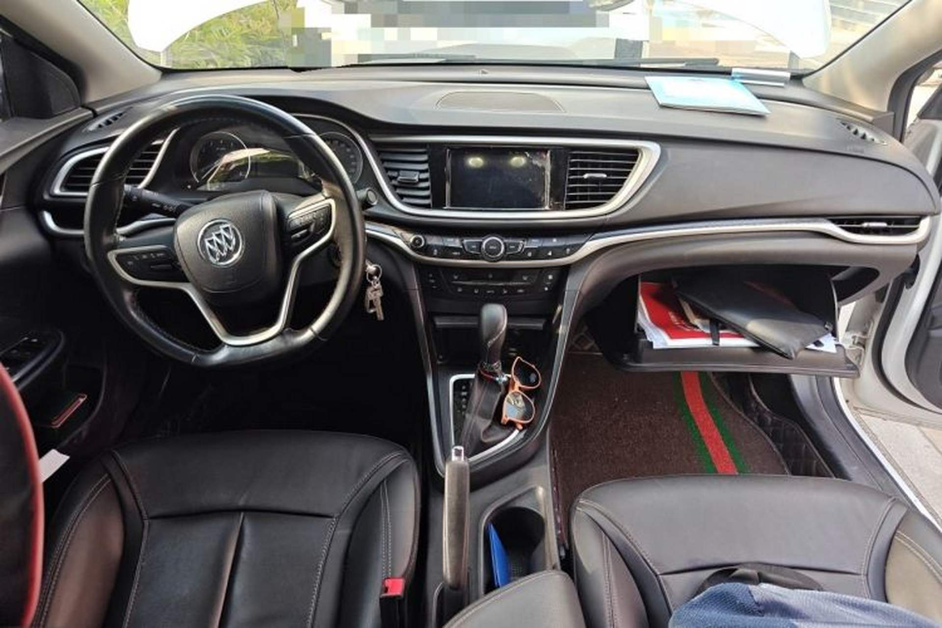 Used Buick GT 2019 18T Automatic Connected Elite Model China VI Standard Center Console
