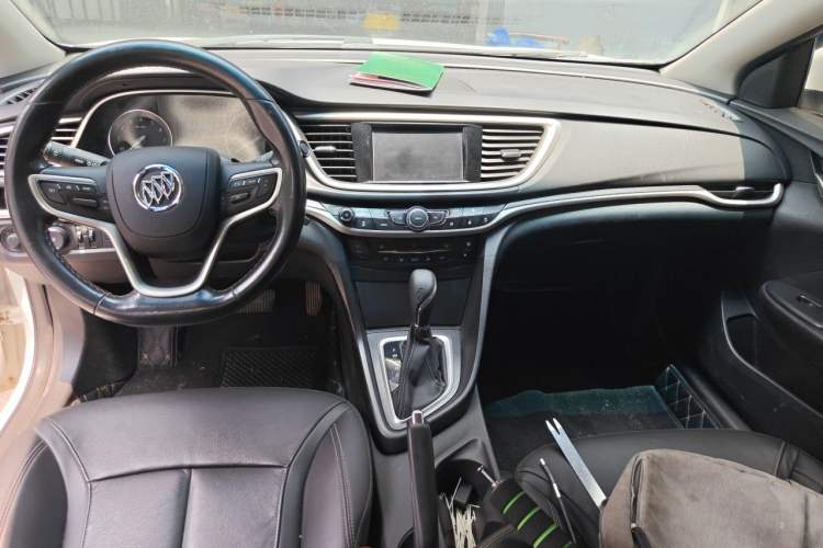 Used Buick GT 2019 18T Automatic Connected Elite Model China V Standard Center Console