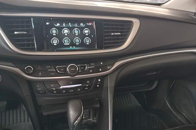 Used Buick GT 2019 18T Automatic Connected Elite Model China V Standard Center Console