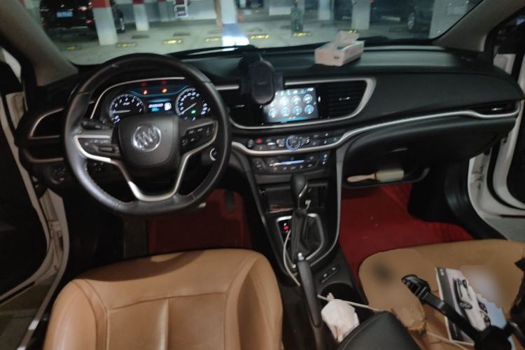 Used Buick GT 2019 18T Automatic Connected Flagship Version China V Standard Center Console