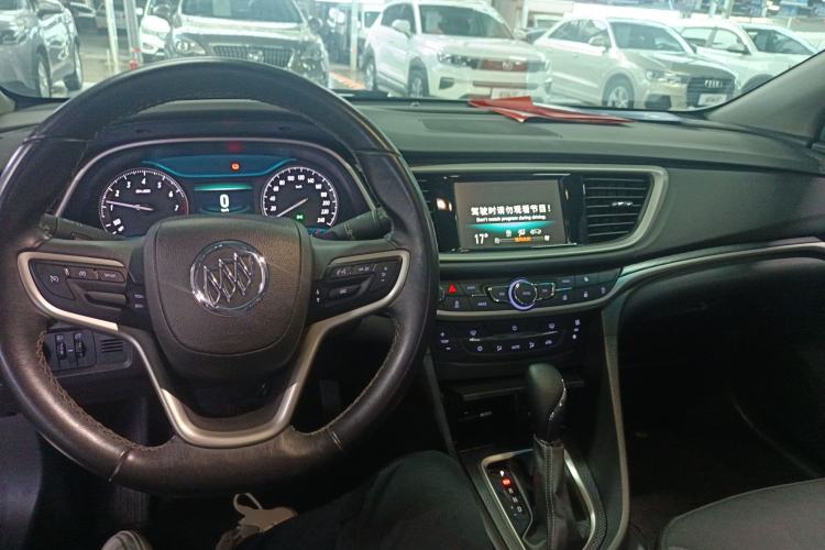 Used Buick GT 2019 18T Automatic Connected Elite Model China VI Standard Center Console