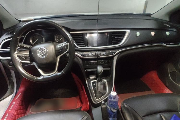 Used Buick GT 2019 18T Automatic Connected Elite Model China V Standard Center Console