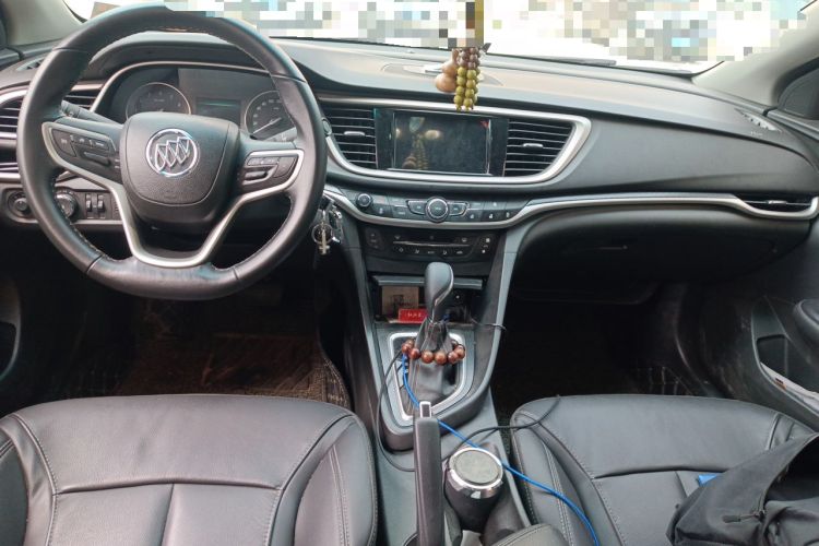 Used Buick GT 2019 18T Automatic Connected Elite Model China VI Standard Center Console