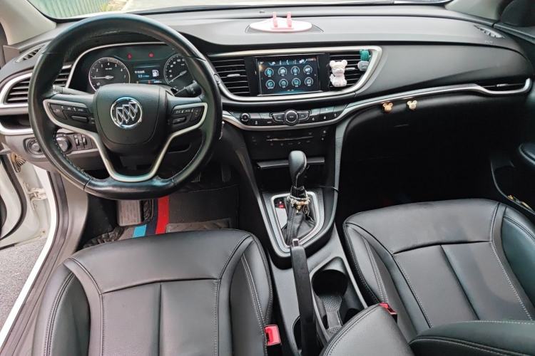 Used Buick GT 2019 18T Automatic Connected Elite Model China VI Standard Center Console