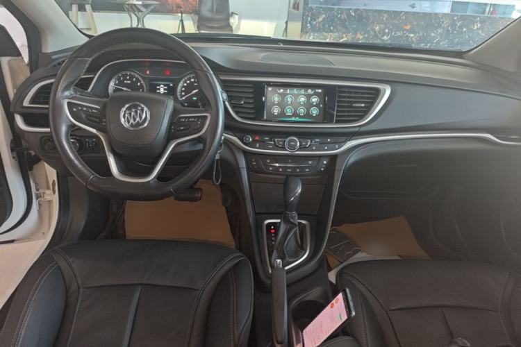 Used Buick GT 2019 18T Automatic Connected Elite Model China VI Standard Center Console