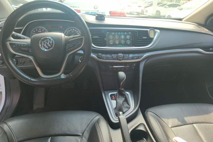 Used Buick GT 2019 18T Automatic Connected Elite Model China V Standard Center Console