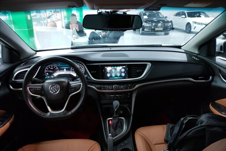 Used Buick GT 2019 18T Automatic Connected Flagship Version China V Standard Center Console