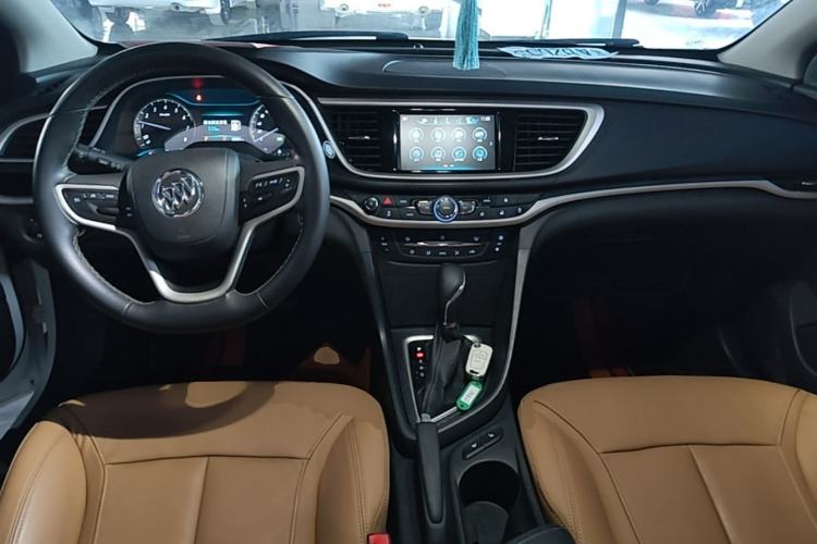 Used Buick GT 2019 18T Automatic Connected Flagship Version China V Standard Center Console