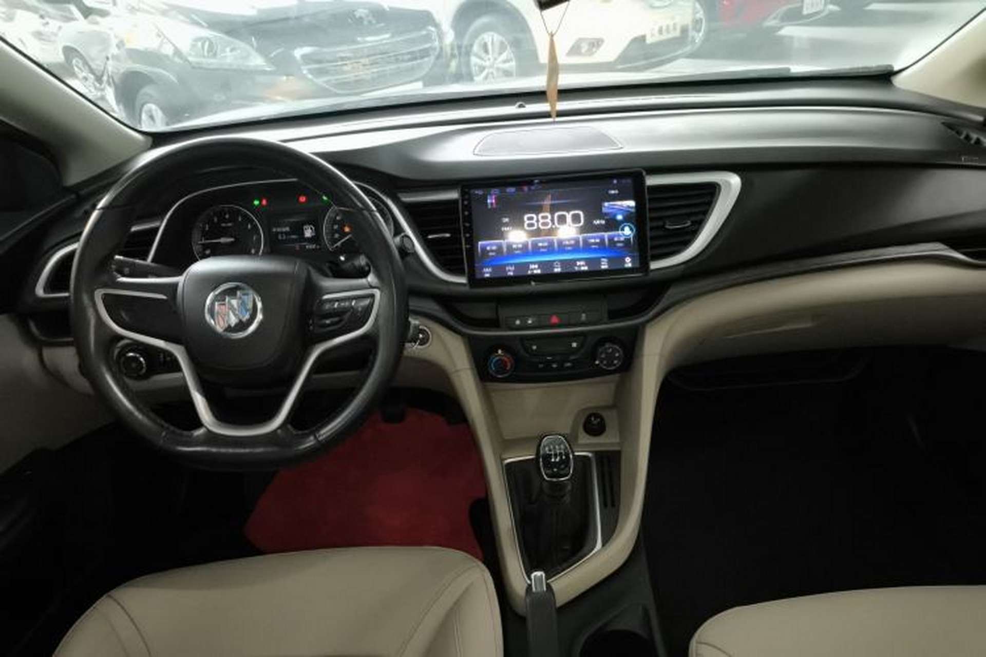 Used Buick GT 2019 15T Manual Elite Version China VI Standard Center Console