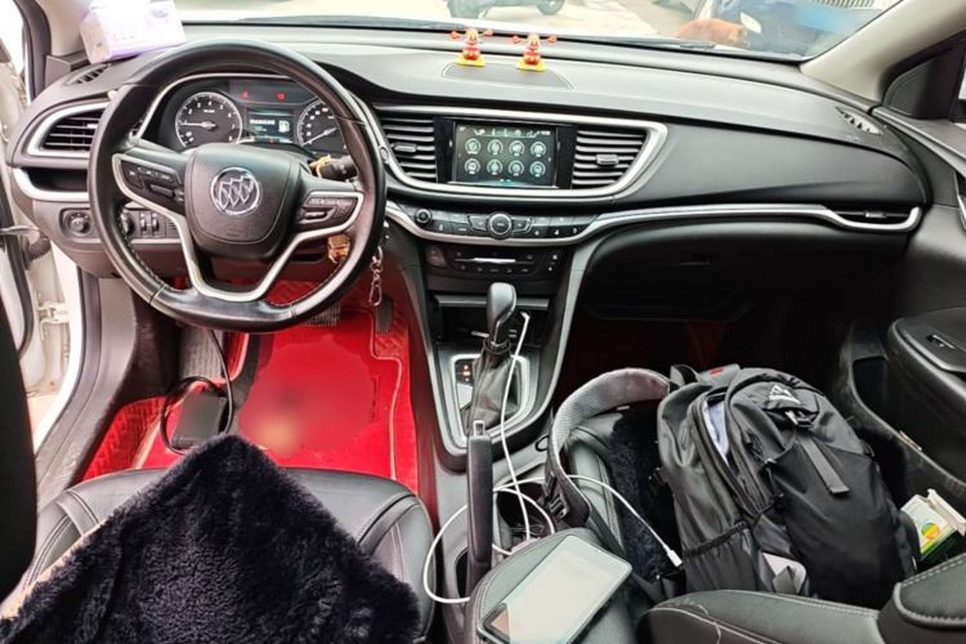 Used Buick GT 2019 18T Automatic Connected Elite Model China VI Standard Center Console