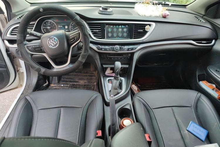 Used Buick GT 2019 18T Automatic Connected Elite Model China V Standard Center Console