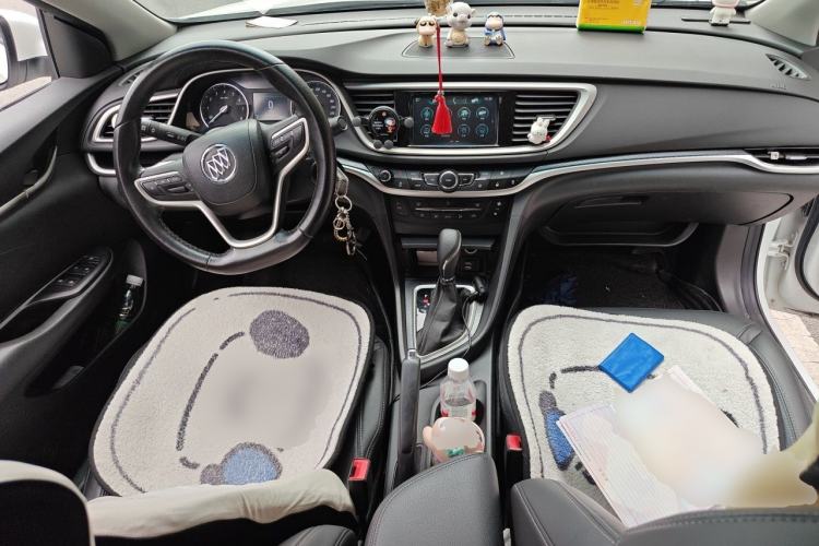 Used Buick GT 2019 18T Automatic Connected Elite Model China V Standard Center Console