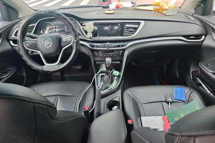 Used Buick GT 2019 18T Automatic Connected Elite Model China VI Standard Center Console