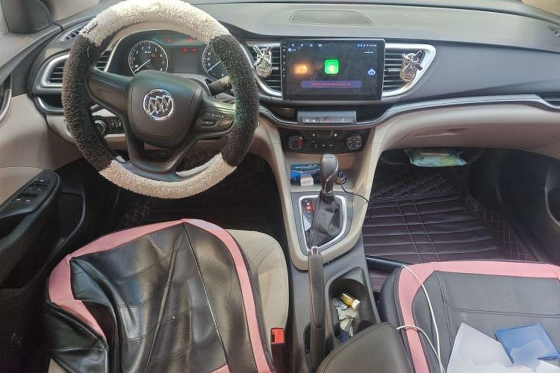 Used Buick GT 2019 15T Dual-Clutch Advanced Version China VI Standard Center Console