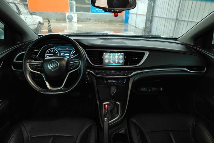 Used Buick GT 2019 18T Automatic Connected Elite Model China V Standard Center Console