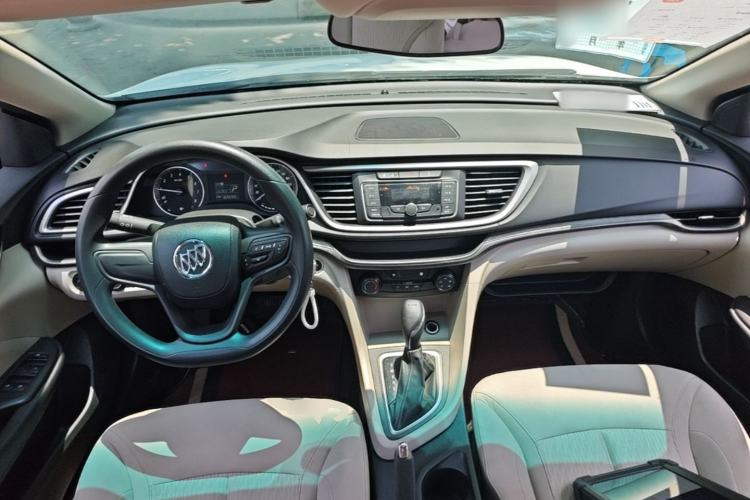 Used Buick GT 2019 15T Dual-Clutch Advanced Version China VI Standard Center Console