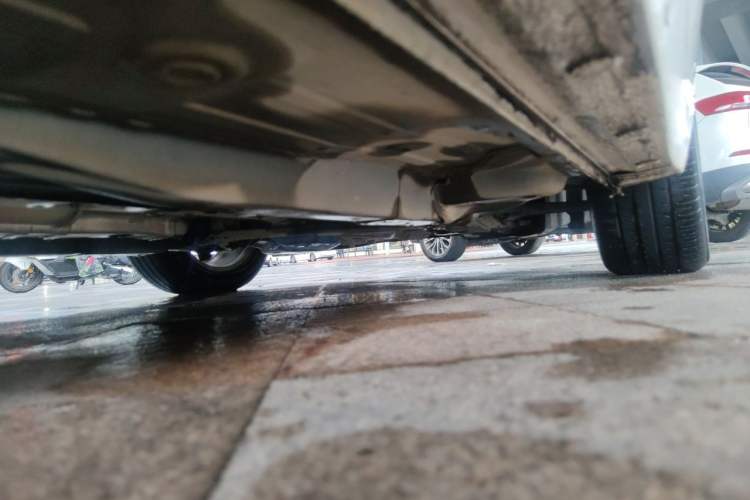 Used Buick GT 2019 18T Automatic Connected Elite Model China VI Standard Chassis Front Right