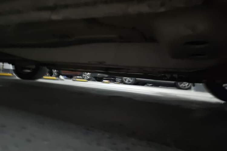 Used Buick GT 2019 18T Automatic Connected Elite Model China VI Standard Chassis Front Right