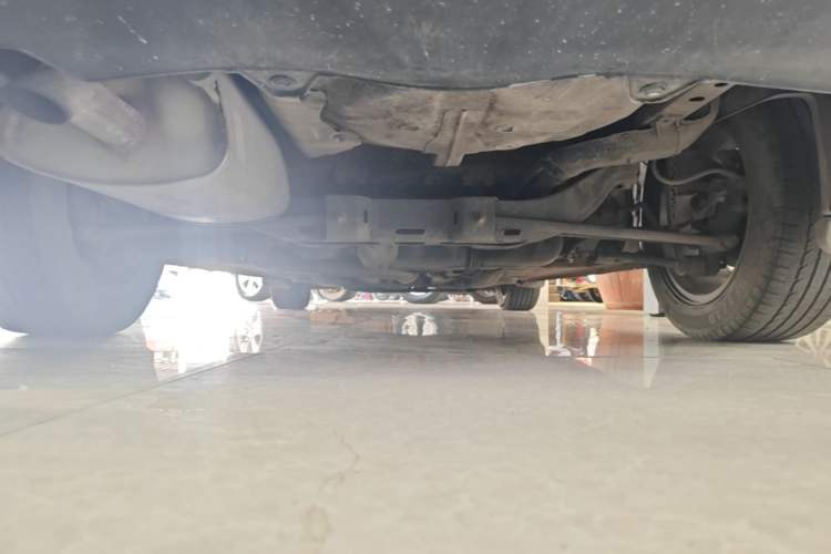 Used Buick GT 2019 15T Dual-Clutch Connected Elite Version China V Standard Chassis Rear