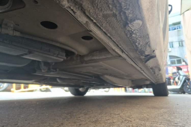 Used Buick GT 2019 15T Dual-Clutch Connected Elite Version China V Standard Chassis Rear Right