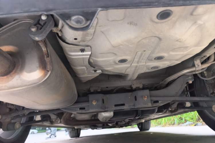 Used Buick GT 2019 18T Automatic Connected Elite Model China VI Standard Chassis Rear