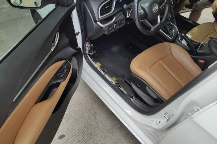 Used Buick GT 2019 18T Automatic Connected Flagship Version China V Standard Driver Seat