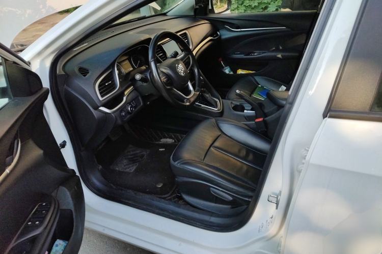 Used Buick GT 2019 18T Automatic Connected Elite Model China VI Standard Driver Seat